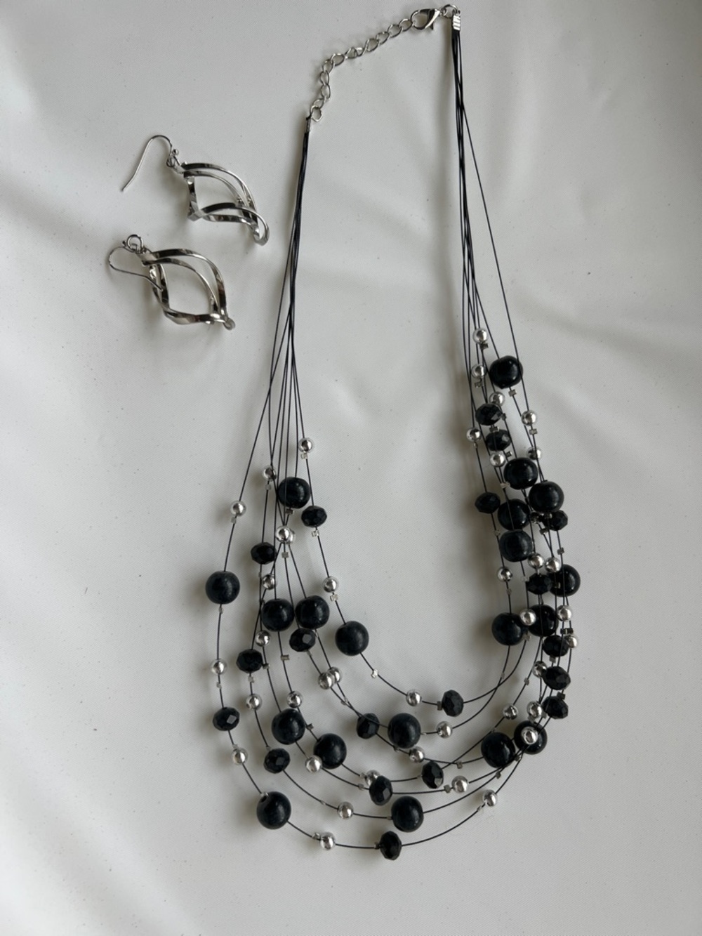 Multi-Strand Black Bead & Pearl Accent Necklace with earrings